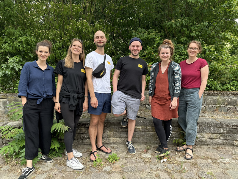 Gruppenbild tandem-Schulsozialatbeit und Outreach an der Wildgarten-Schule Gruppenbild tandem-Schulsozialatbeit und Outreach an der Wildgarten-Schule